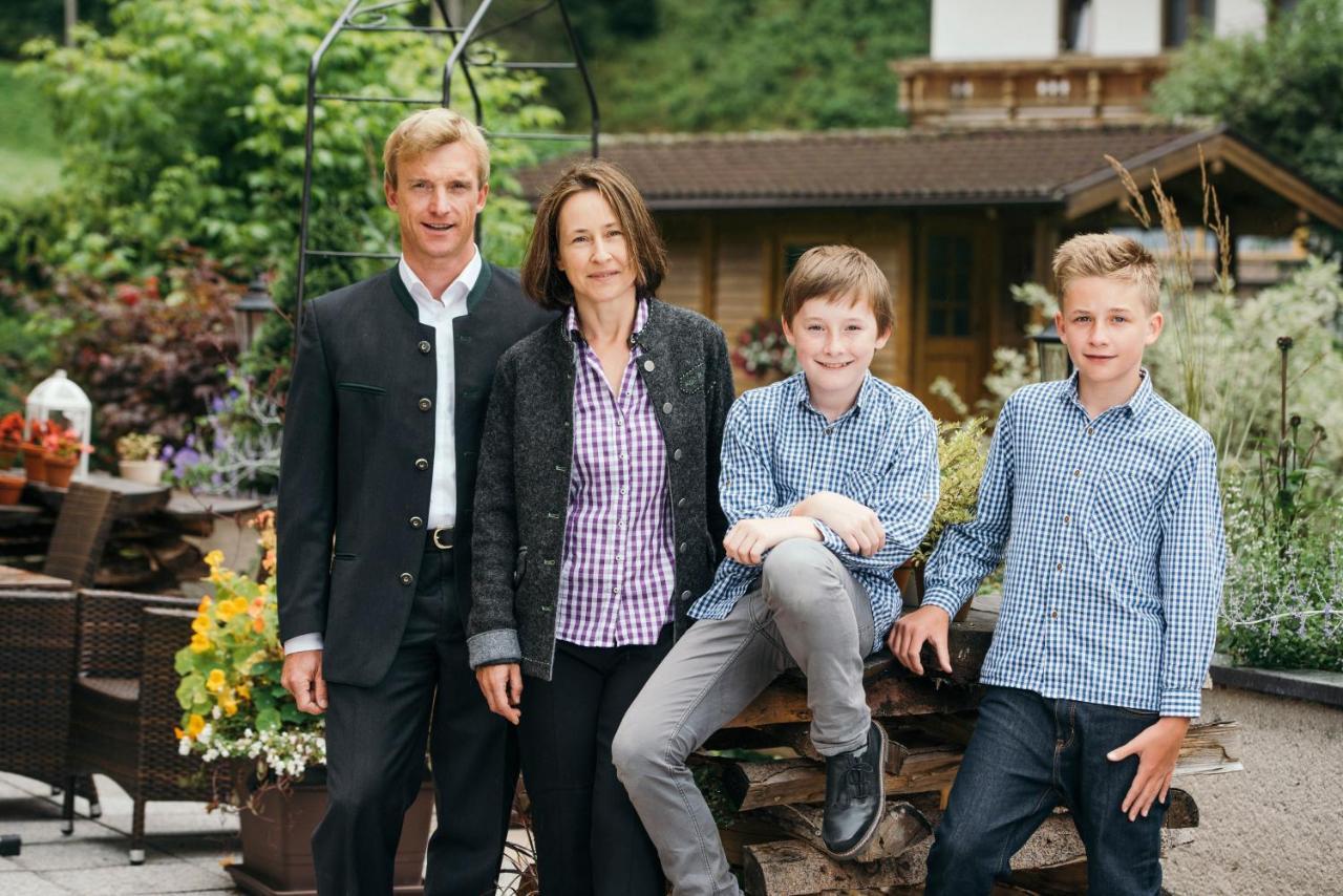Landhaus Pfurtscheller Neustift im Stubaital Exterior foto